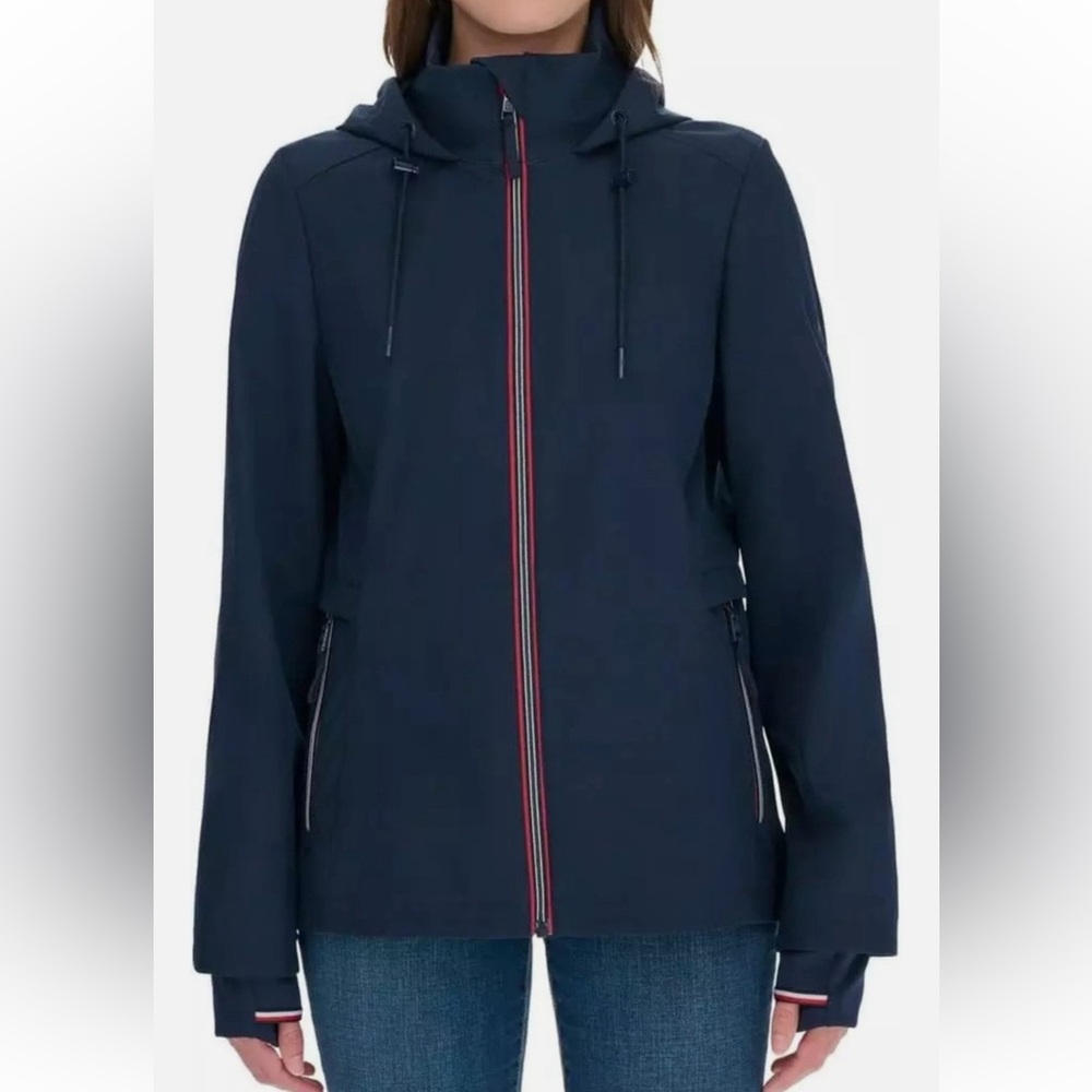 NWT. Tommy Hilfiger Ladies Light Weight Jacket.